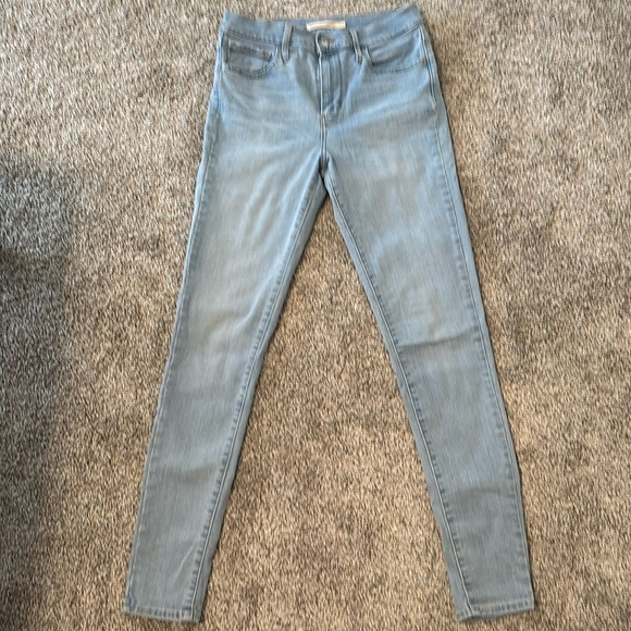 Levi’s 720 high rise super skinny 27x30 - Picture 1 of 3